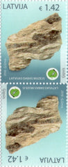 #988 Latvia - Gypsum Rock in Museum of Natural History, Tete-Beche Pair (MNH)